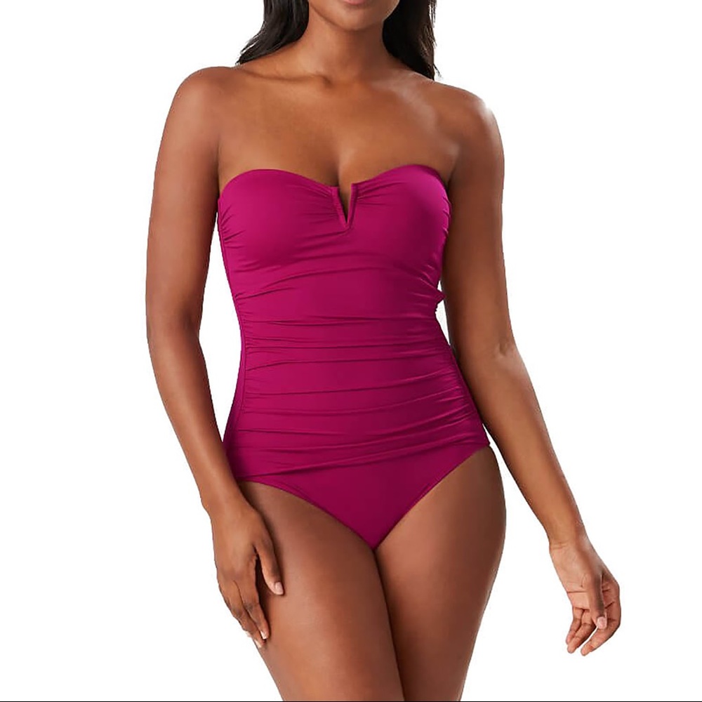 NWT Tommy Bahama Pearl V Wire Bandeau One Piece Swimsuit - Cabernet Crush
